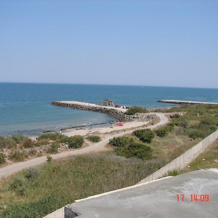 Golden Sea View Penthouse Lägenhet Pomorie Exteriör bild